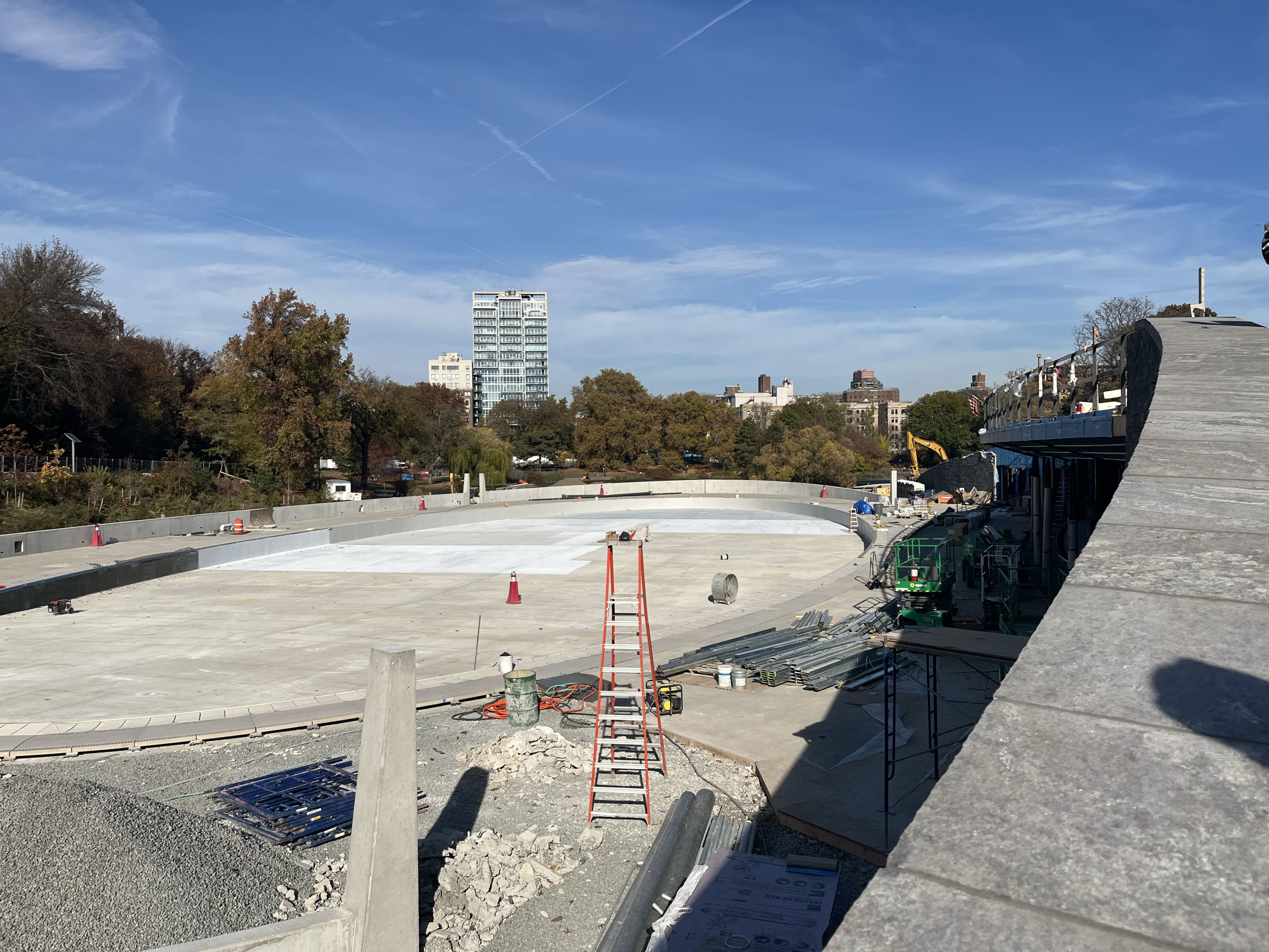 A photo showing a construction site that will soon be a new recreation center in Central Park.