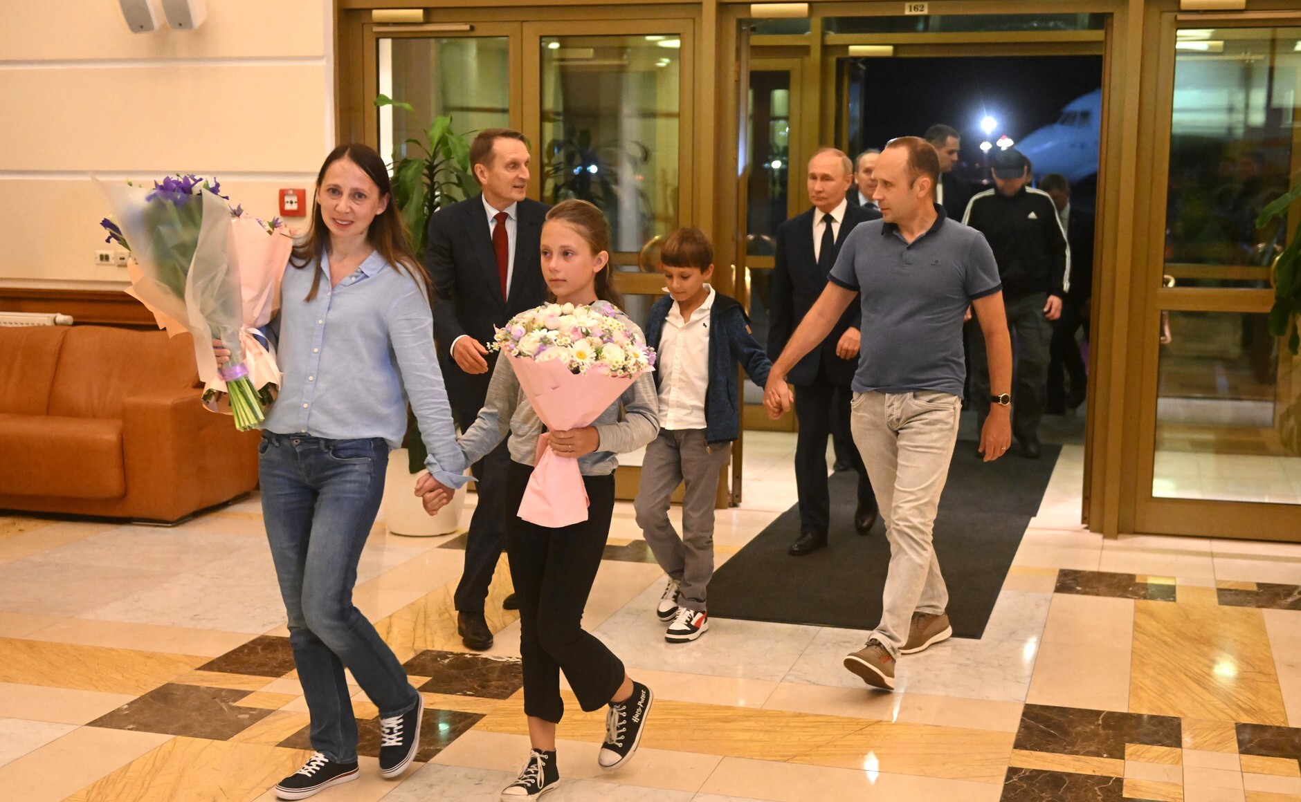 Vladimir Putin welcoming home the Russian spies and their kids who were part of a major prisoner swap
