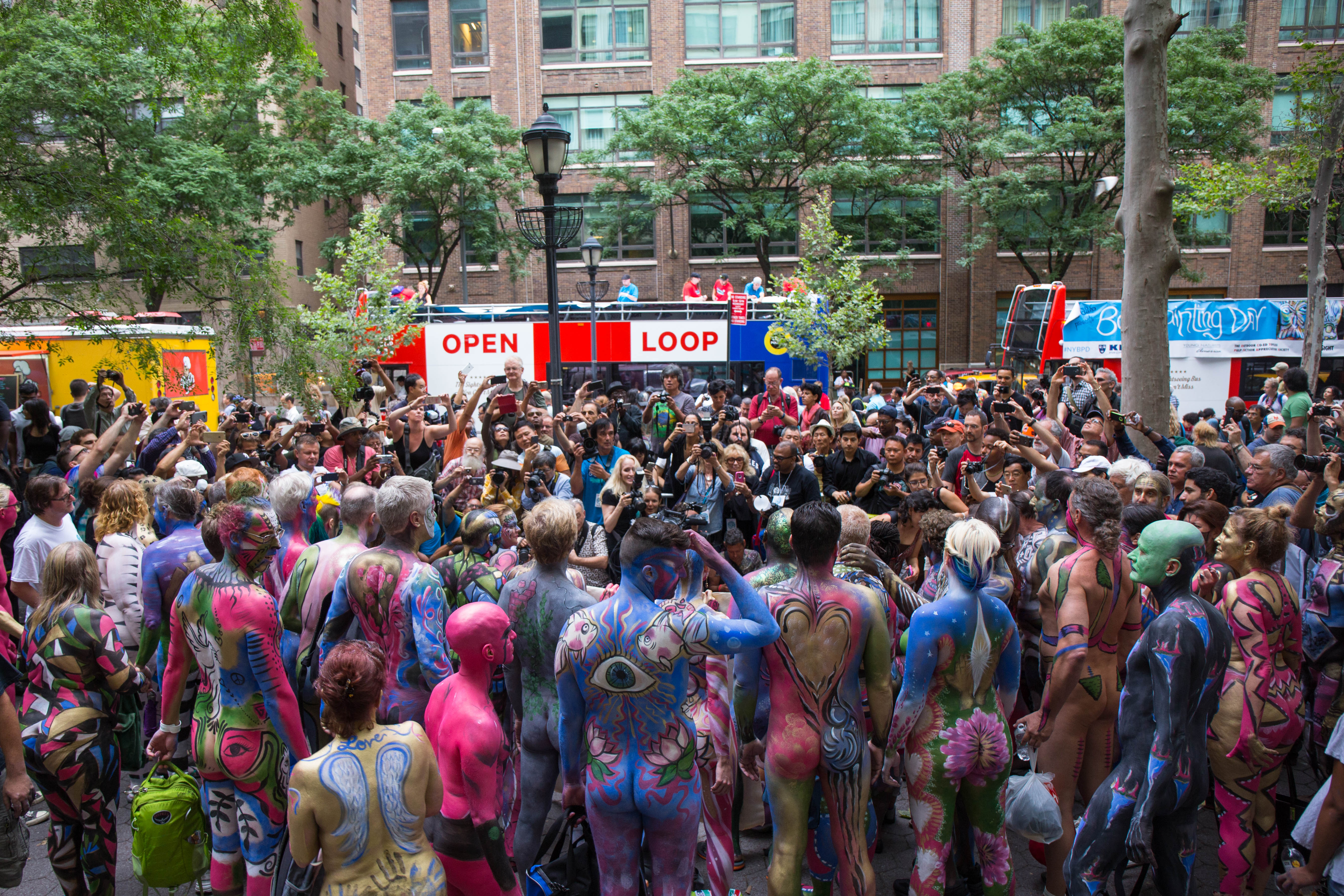 NSFW Photos: 100 Totally Naked People Got Painted In Midtown NYC - Gothamist