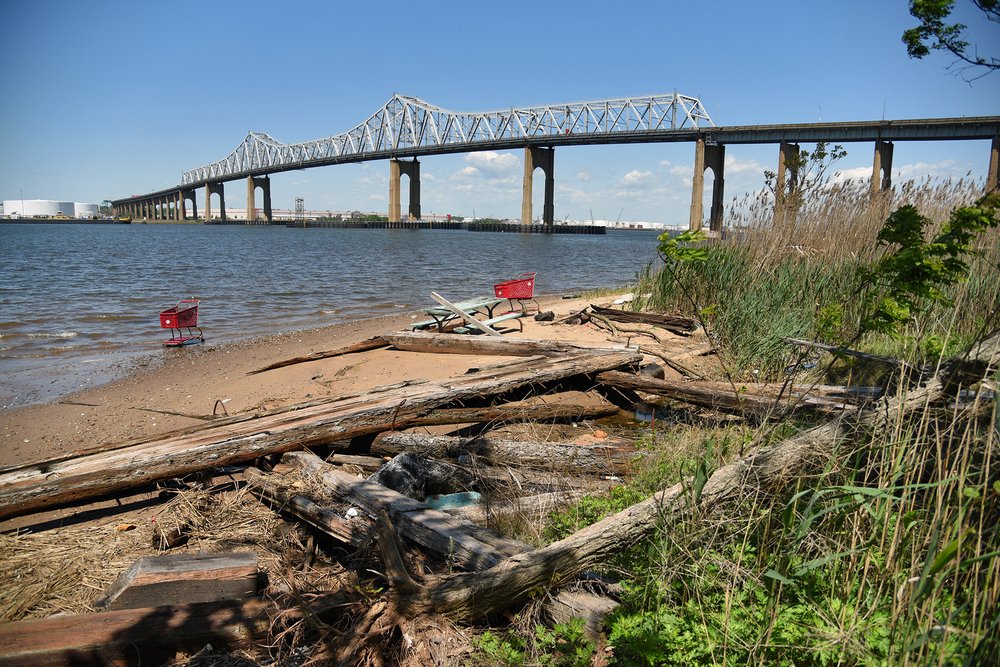 The proposed site of the Arthur Kill Terminal, on the southwest coast of Staten Island