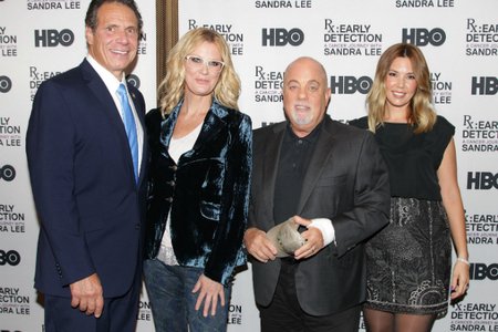 The entire Cuomo family together