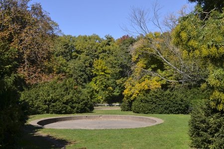 052819rosegarden1.jpg