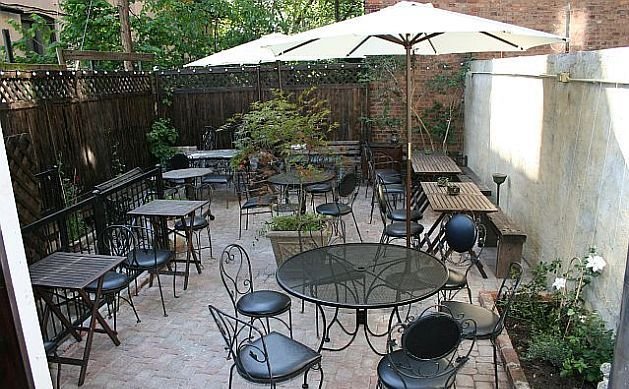 053008Rabbit Hole2.jpg Back garden at The Rabbithole.