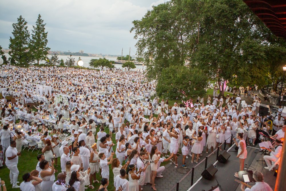068dc1f42dinnerenblanc-60-jpg.jpeg