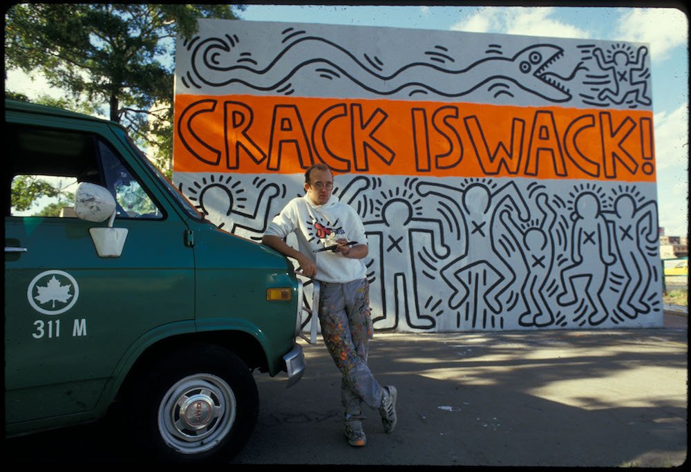 08787e15b15keith-haring-crack-is-wack-1986-4-jpg.jpeg Keith Haring Crack is Wack Mural, 1986, Manhattan, Muna Tseng Dance Projects Inc. New York, Photo by Tseng Kwong Chi.<br/>