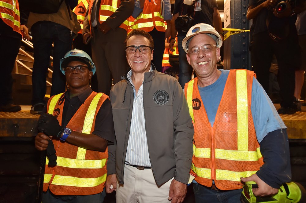 0907f1b5336943492171_830d988498_b-jpg.jpeg With MTA workers<br>
