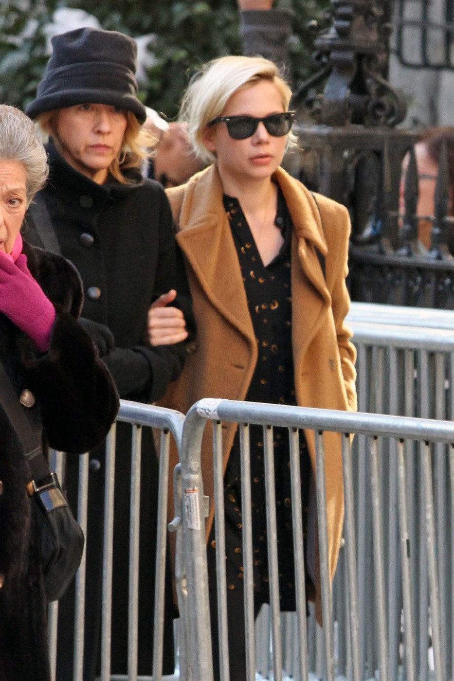 0a2857231.jpeg Michelle Williams (Pacific Coast News)