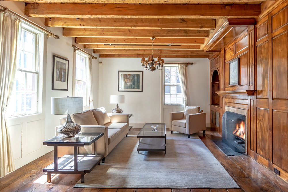 0b02187eenew_living_room_print-jpg.jpeg Allyson Lubow