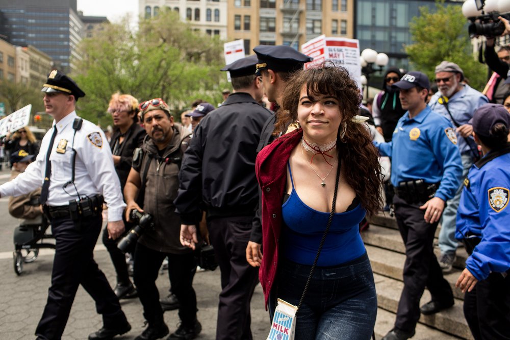 0c5937485050117unionsquareantifatrumpfightgallery-jpg.jpeg