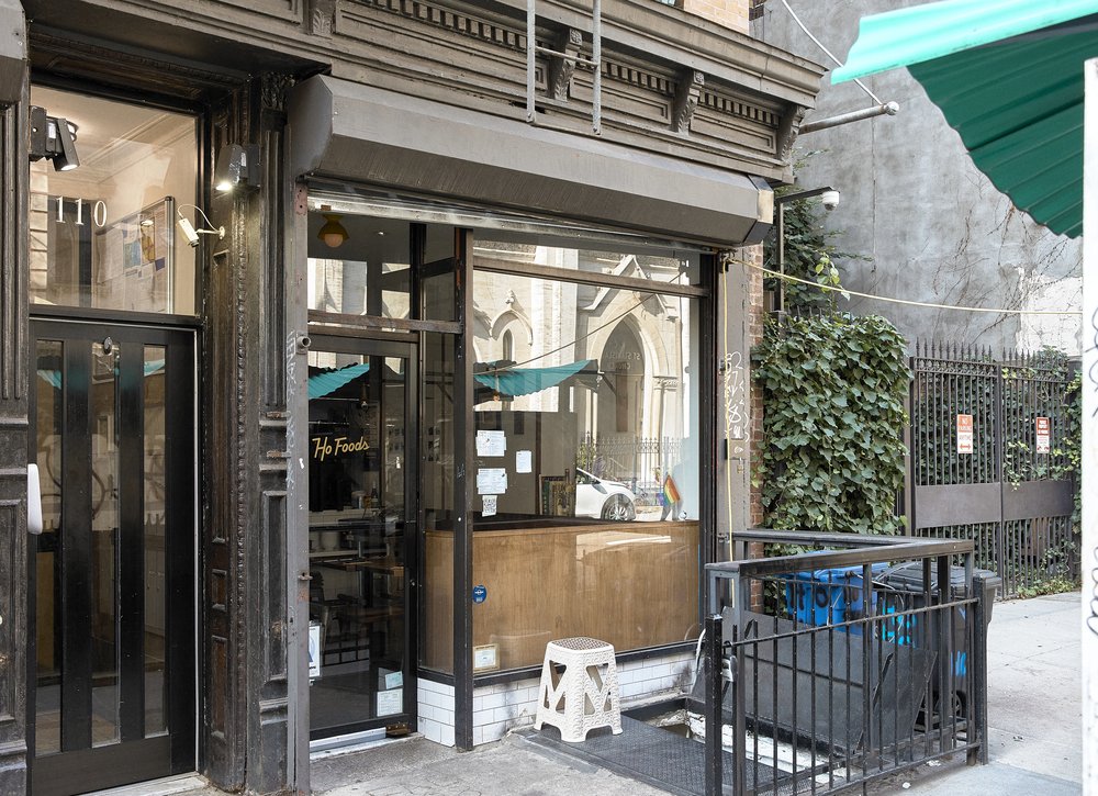 The exterior of a restaurant.
