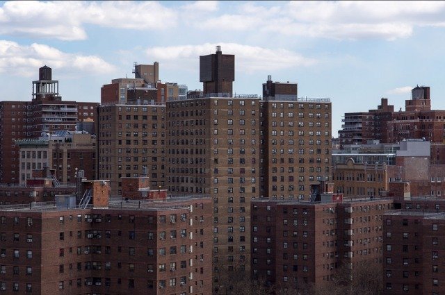 100916nycha.jpg