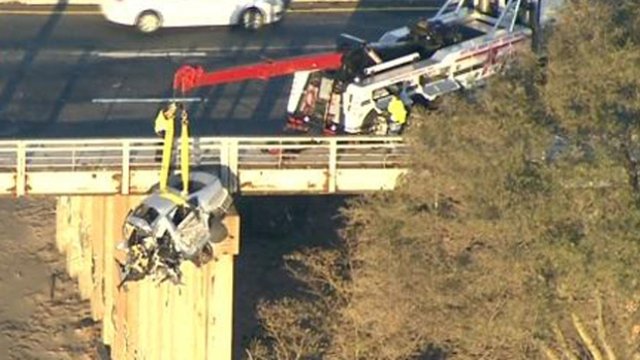 110314crash.jpg