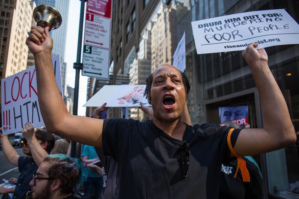 133687402resist-24-jpg.jpeg