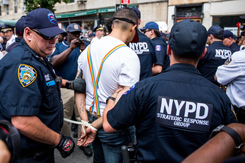 16b8fa15epridearrests-27-jpg.jpeg