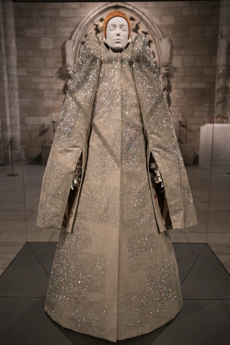 173f9a66d20180510-img_9569-jpg.jpeg Viktor & Rolf<br>