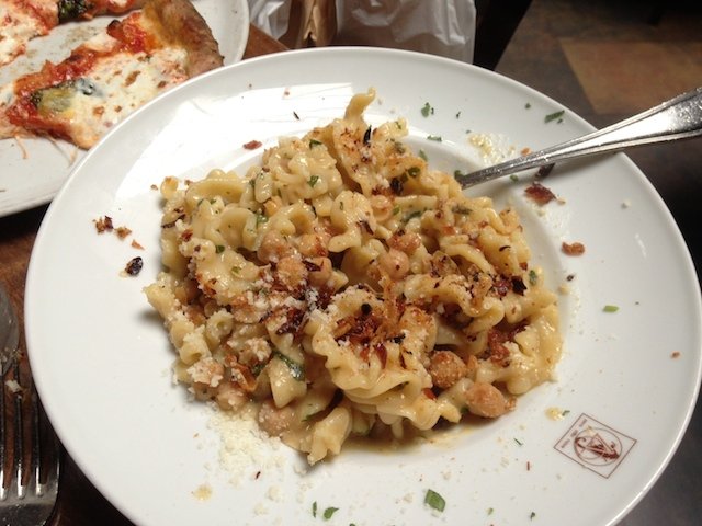 A dish of mafalde e ceci at Zero Otto Nove