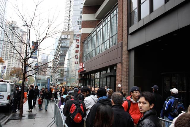 Crowds outside the Apple Store UWS