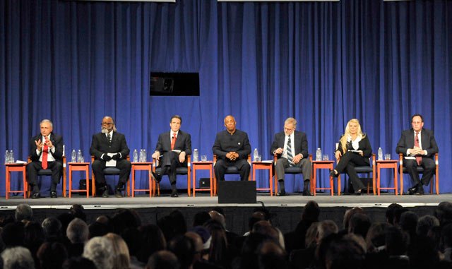 2010_10_gub19.jpg The candidates at Hofstra