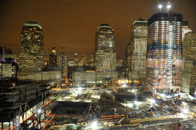 2010_12_1wtc1.jpg One World Trade Center, at the right