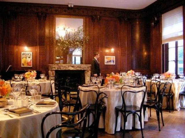 Cafe Sabarsky at the Neue Galerie (Facebook)Cafe Sabarsky/Cafe Fledermaus: After you look at some of the most expensive art in the world (oh, Klimpt) nothing hits the spot quite like top notch "fin de siecle kaffehaus-style" Viennese fare, and that's exactly what chef Kurt Gutenbrunner serves at these sibling restaurants in the Neue Galerie. It's all very over the top, but so is the art. And sometimes you really want to mull on what you've seen with a pastry, a bowl of beef goulash and maybe a few additional light bites. Do note though, Cafe Sabarsky is only open to non-members at dinner (but it has the same menu as the less extravagant Cafe Fledermaus).1048 Fifth Avenue // 212-288-0665