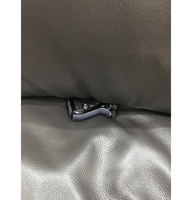 2017_08_guncouch.jpg