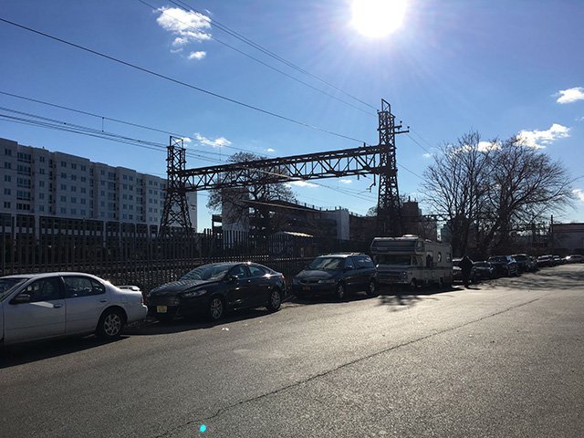 In this section of Morris Park the MTA wants to build a new Metro-North train stop. It's part of the Penn Access project that will build four new Metro-North stations in the East Bronx.