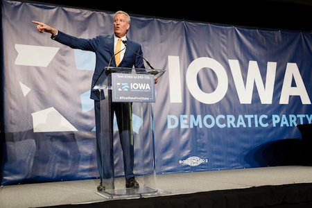 Bill de Blasio speaking in early June during the Iowa Democratic Party's Hall of Fame Celebration, in Cedar Rapids, Iowa.