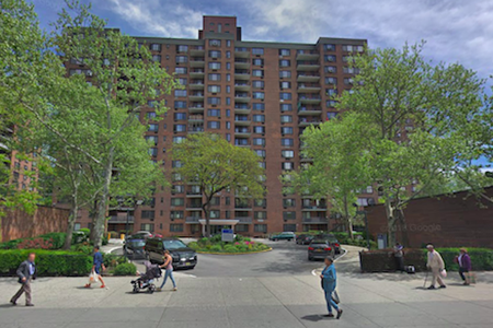 Lenox Terrace sits between Lenox and Fifth Avenues, stretching from West 132nd to West 135th Streets.