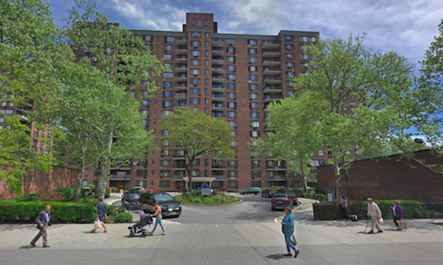 Lenox Terrace sits between Lenox and Fifth Avenues, stretching from West 132nd to West 135th Streets.