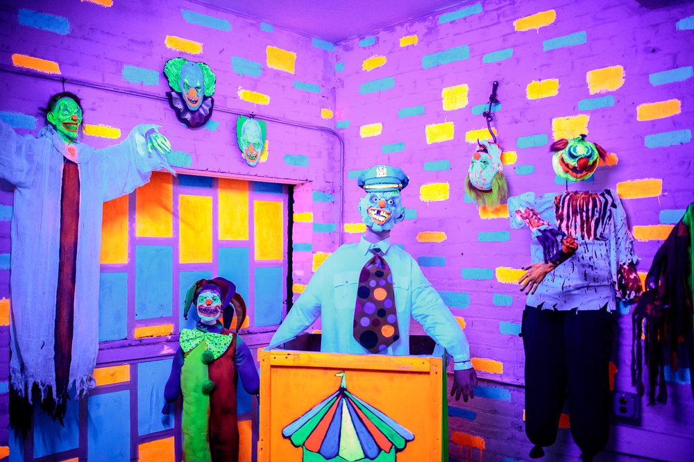 20d6f8fe1nypdhauntedhouse-todseelie-20-jpg.jpeg