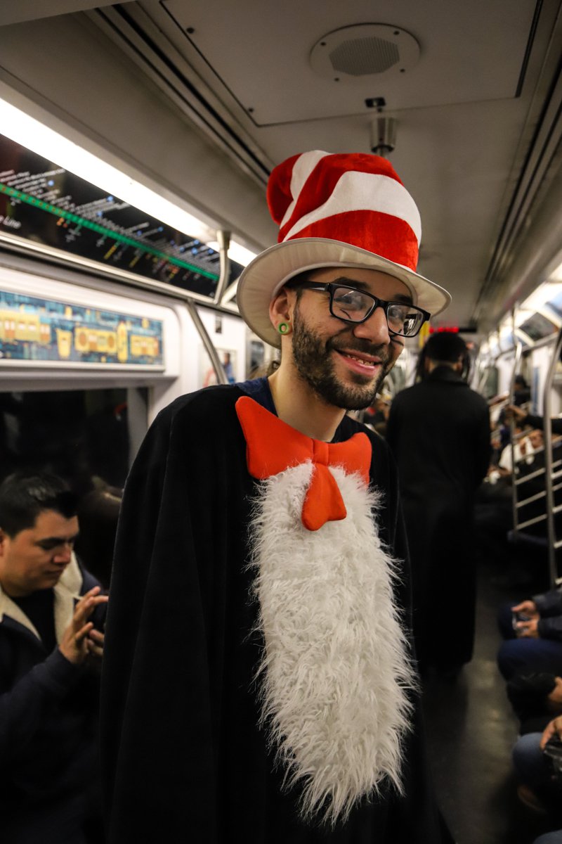 2b3b11498saimokhtari-0395-jpg.jpeg The Cat in The Hat