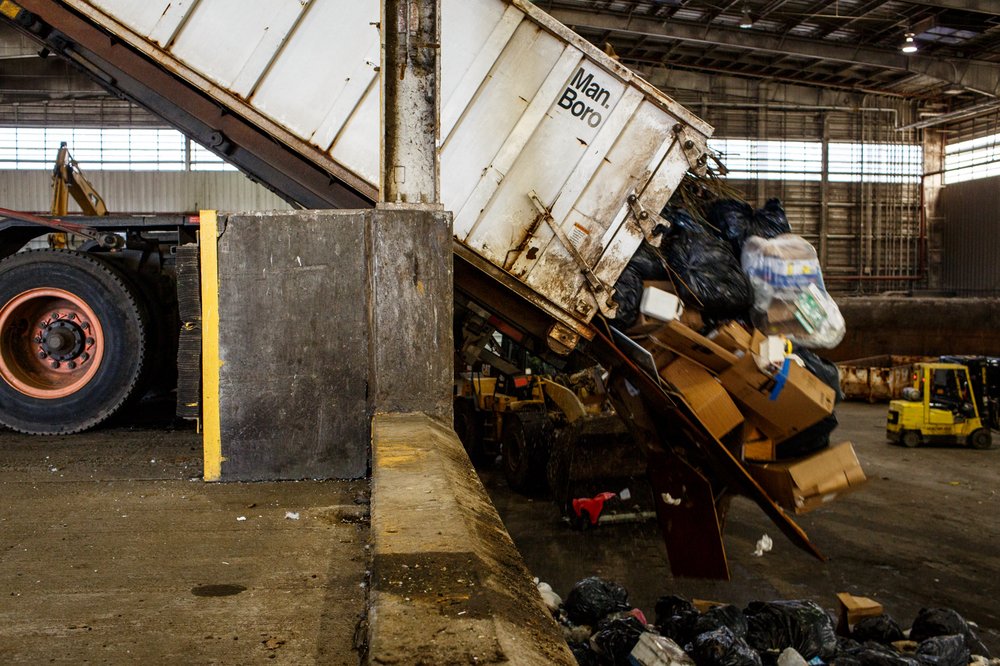2c2cc627a032517compostdsny-2-jpg.jpeg Collected trash being dropped off at the DSNY Staten Island transfer station.</br>