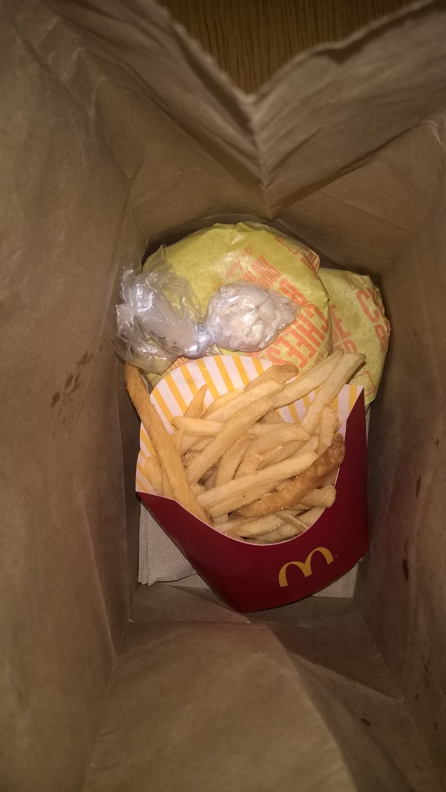 30654555ephoto-of-crack-1-jpg.jpeg Crack and fries<br>
