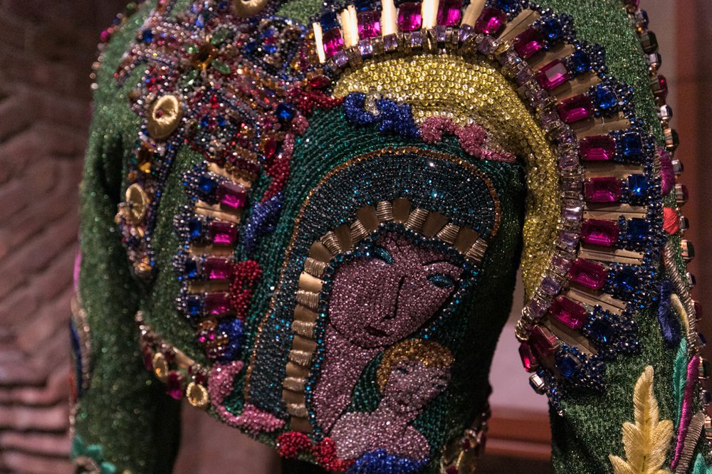 3153ecfc420180507-img_8413-jpg.jpeg Versace<br>