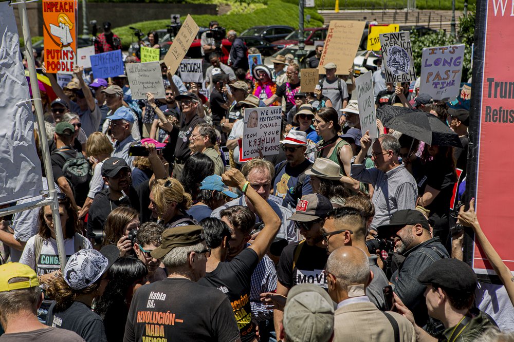 4013e7df2impeachtrumprally-33-jpg.jpeg