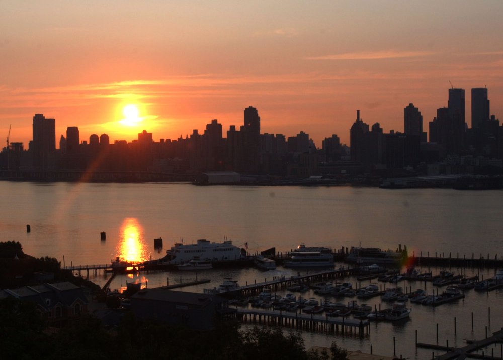 The sun rises on August 15, 2003 (JACQUELINE LARMA/AP/Shutterstock)