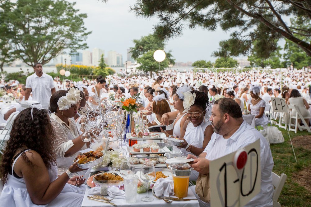 4332f01c3dinnerenblanc-50-jpg.jpeg