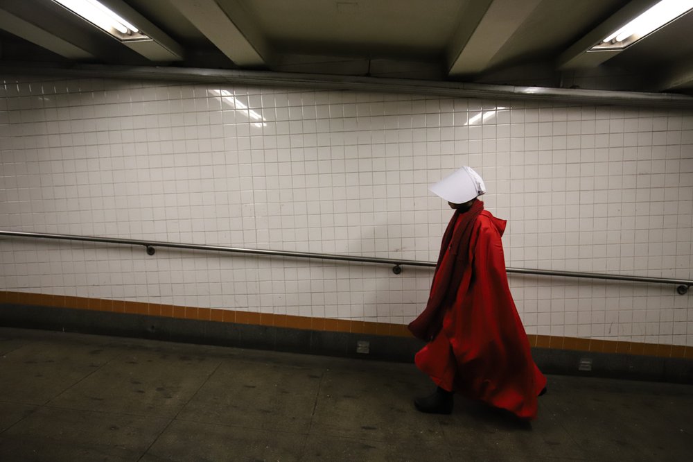 4464d3c01saimokhtari-9918-jpg.jpeg 'Handmaid's Tale'