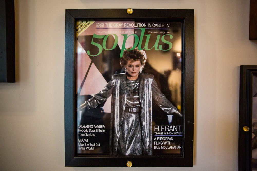 45760bc4c020716goldengirlscafe-28-jpg.jpeg