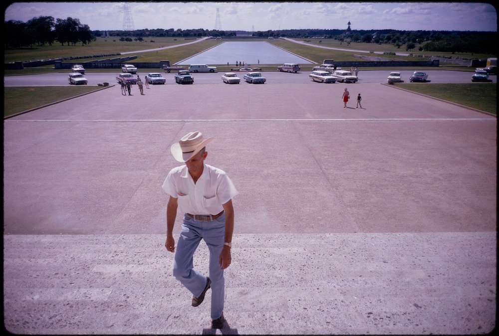 47cffc35funtitled-texas-1964-jpg.jpeg Garry Winogrand (American, 1928-1984). Untitled (Texas), 1964. 35mm color slide. Collection of the Center for Creative Photography, The University of Arizona. The Estate of Garry Winogrand, courtesy Fraenkel Gallery, San Francisco<br/>