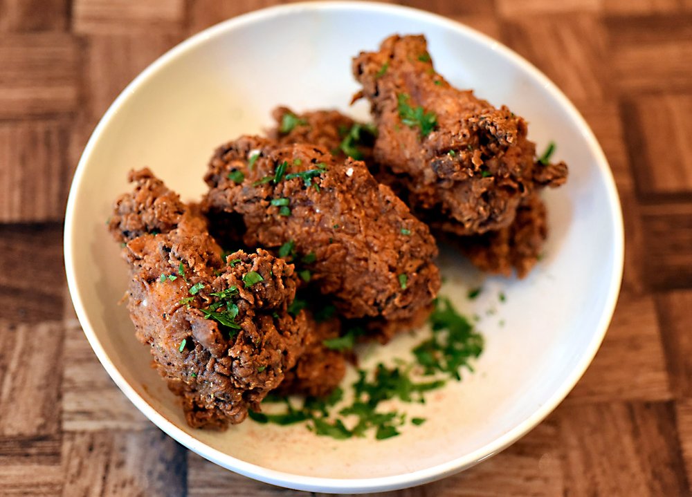 487d0172dzora-s-cafe-fried-chicken-wings-lo-by-michael-tulipan-jpg.jpeg Fried Chicken Wings<br>