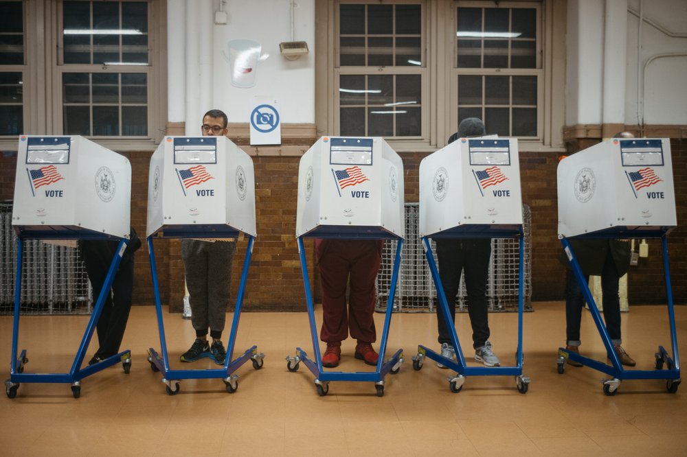 48ba1ead2110618electiondaycrownheights-7-jpg.jpeg Crown Heights<br/>(Scott Heins / Gothamist)