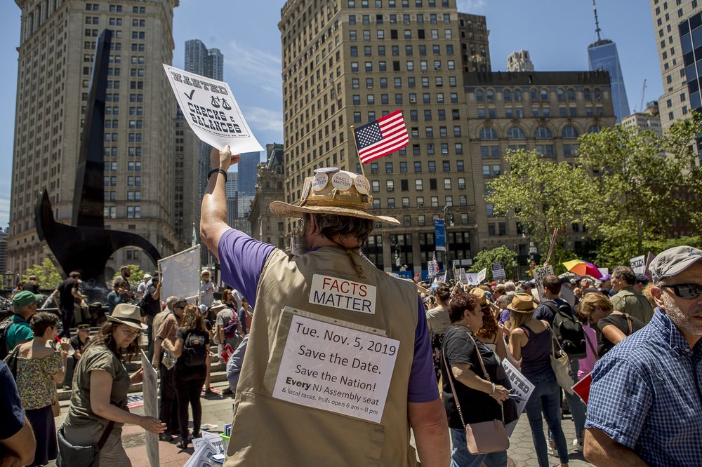 4c087f279impeachtrumprally-28-jpg.jpeg
