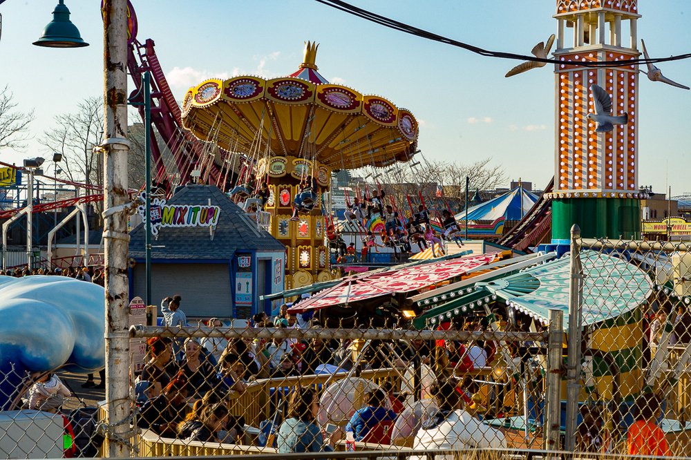 4ef51dd54lunapark-20-jpg.jpeg