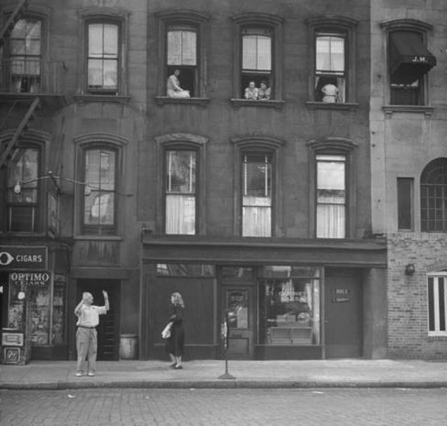 4fordmodelingflashback0211.jpg "Eileen Ford's modeling agency is on third floor, with a funeral parlor and a cigar store flanking its entrance."