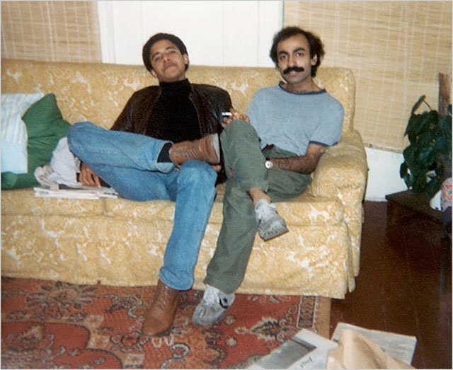 4obamaapt0610.jpg Obama and his old roomie