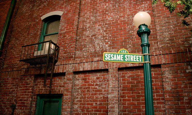 Sesame Street on screen does...not look like 63rd Street and Broadway?