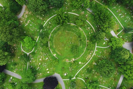 An aerial of Green-Wood Cemetery (Jake Dobkin / Gothamist)