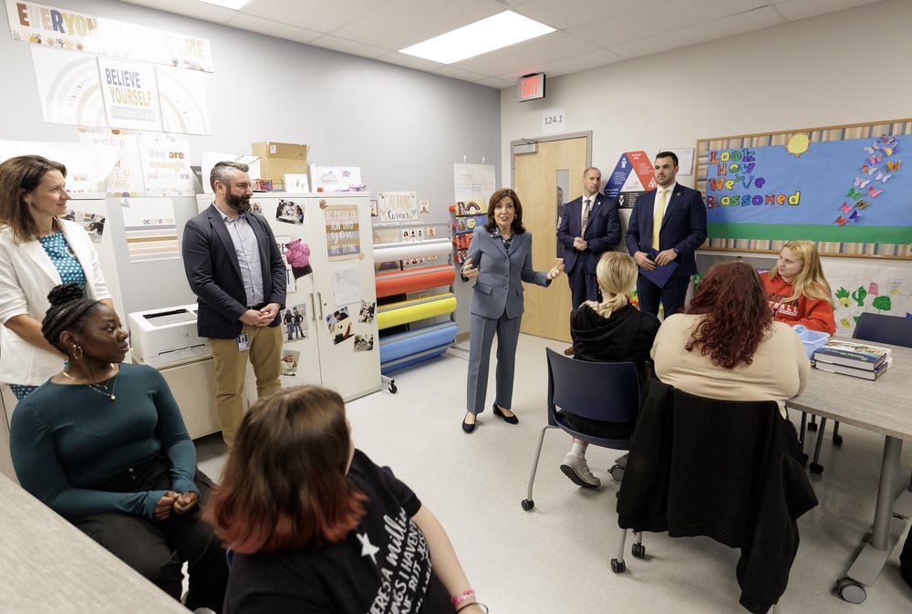 Gov. Kathy Hochul in a classroom
