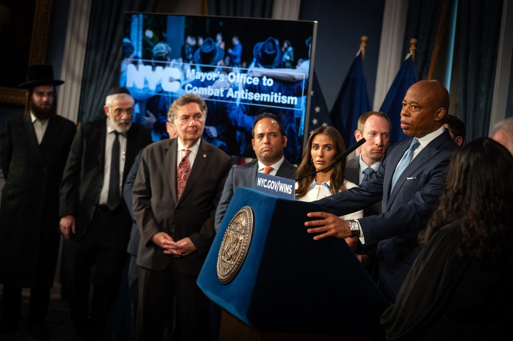 Mayor Eric Adams establishes the Mayor’s Office to Combat Antisemitism, a mayoral office dedicated to fighting antisemitism in all forms and keeping New Yorkers safe.